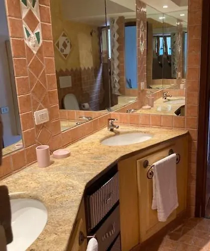 וילה Olbia Osseddu House *